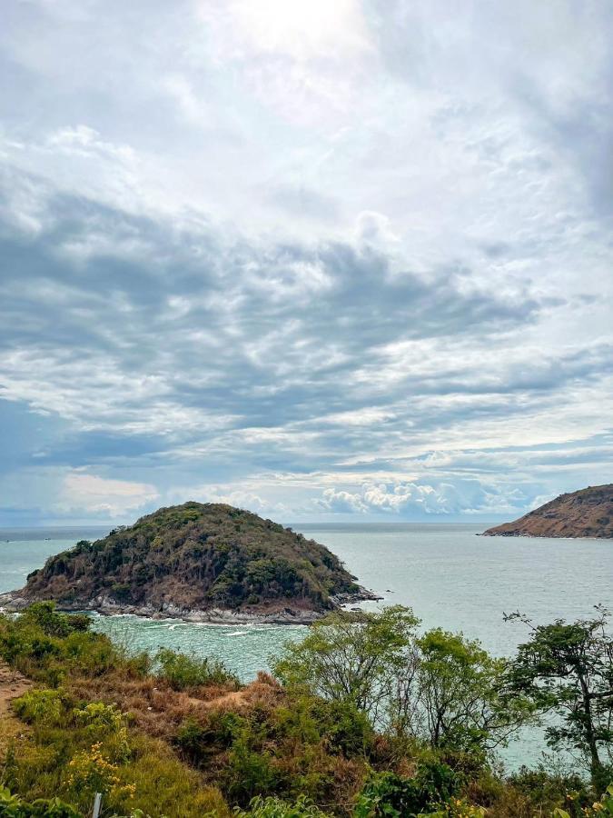 Baobab Hotel Patong Bagian luar foto