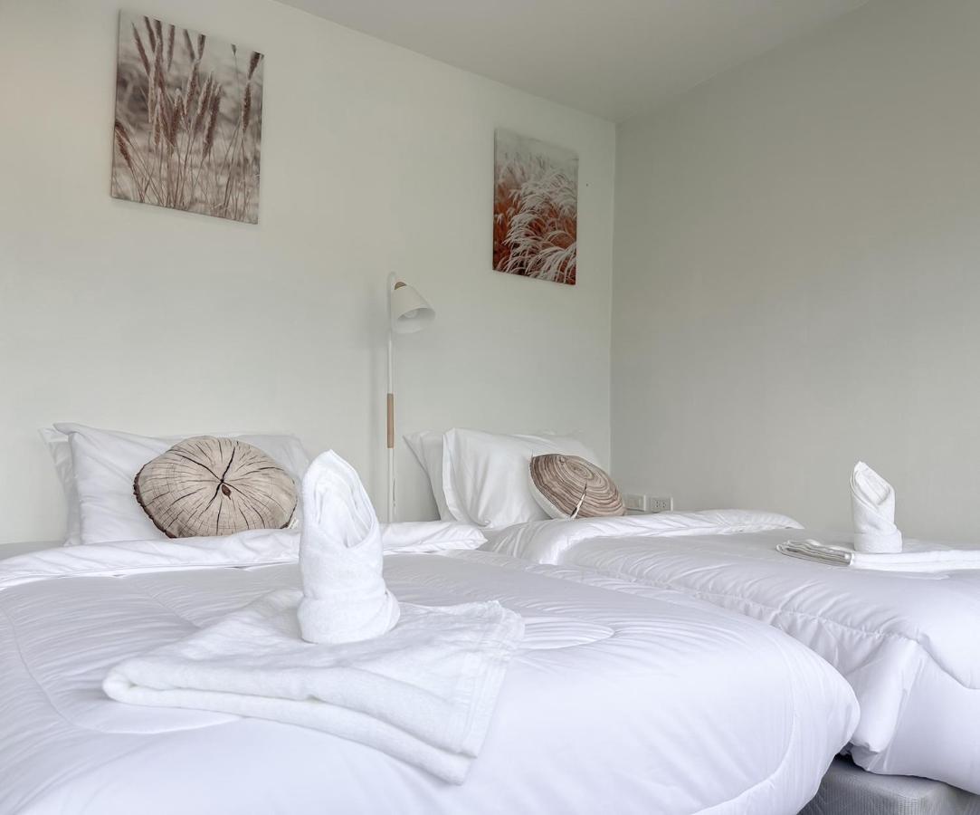 Baobab Hotel Patong Bagian luar foto